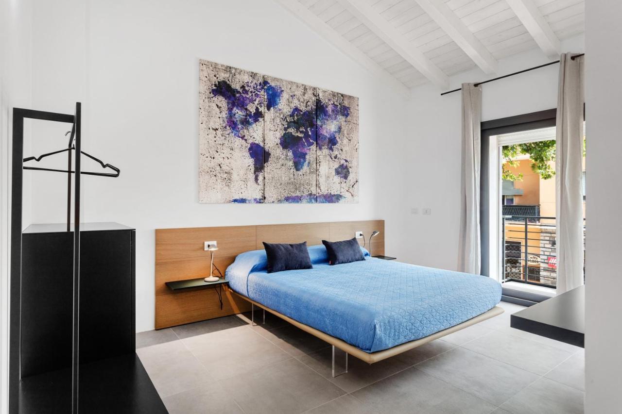 Double D House Bed and Breakfast Όλμπια Εξωτερικό φωτογραφία