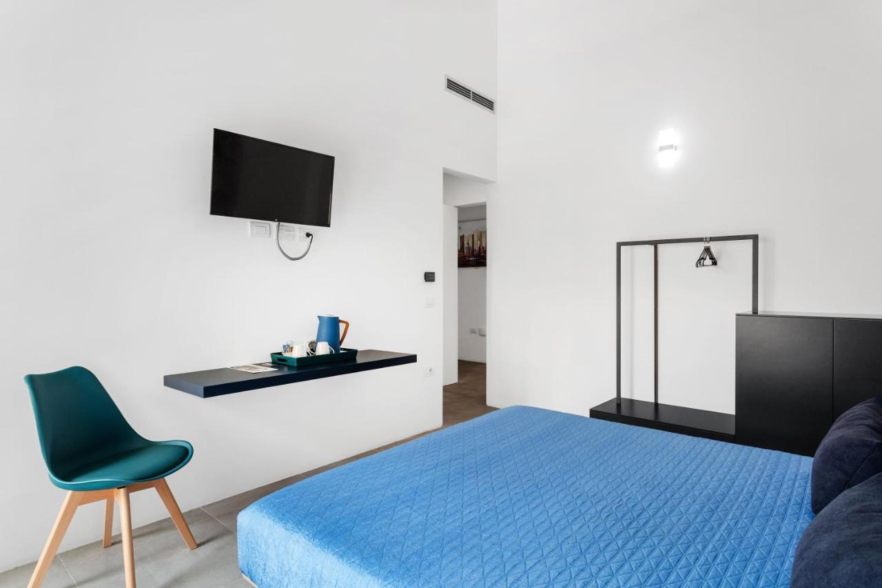 Double D House Bed and Breakfast Όλμπια Εξωτερικό φωτογραφία