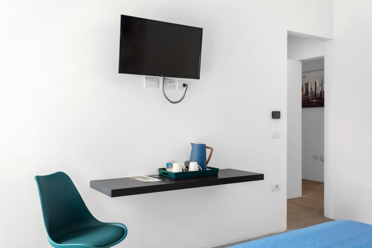 Double D House Bed and Breakfast Όλμπια Εξωτερικό φωτογραφία
